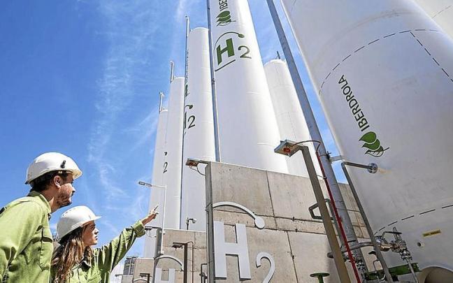 Imagen de una planta de hidrógeno verde de Iberdrola. Imagen de una planta de hidrógeno verde de Iberdrola.