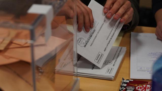 Imagen del recuento de votos en Castilla y León.