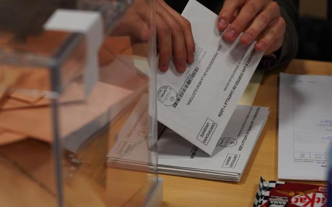 Imagen del recuento de votos en Castilla y León.