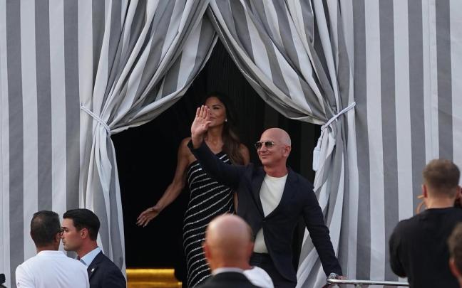 EN IMÁGENES | La celebración de la boda de Jeff Bezos y Lauren Sánchez reúne en Venecia a numerosas celebridades / NTM EN IMÁGENES | La celebración de la boda de Jeff Bezos y Lauren Sánchez reúne en Venecia a numerosas celebridades