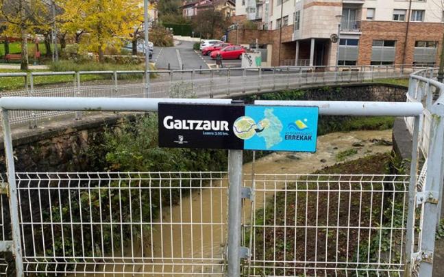 Panel informativo en la regata Galtzaur.