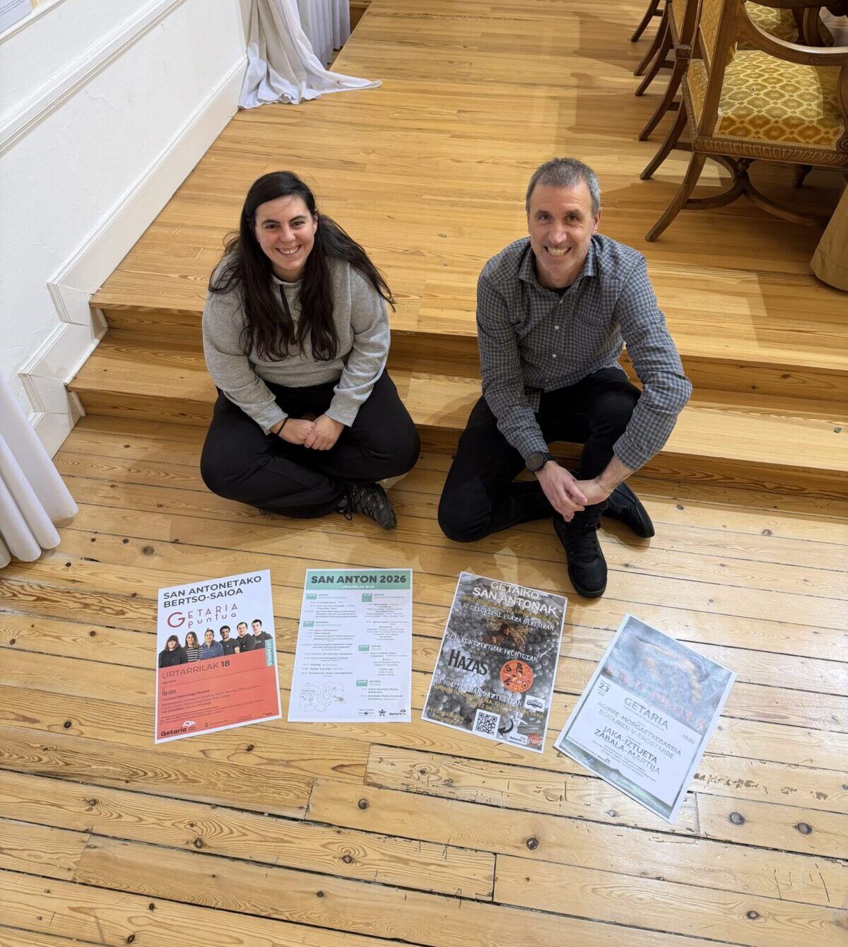 Presentación del programa de fiestas de San Antón en Getaria.