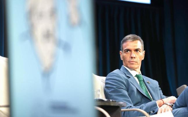 Pedro Sánchez participa en un evento titulado 'Democracia Siempre' en Nueva York.