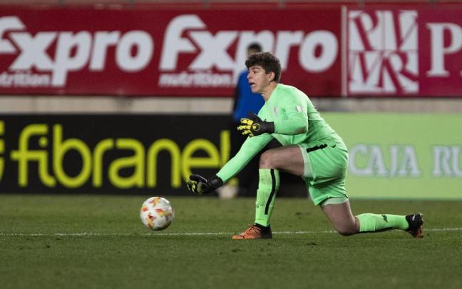 Ibon Ispizua, defendiendo la portería del Bilbao Athletic. Ibon Ispizua, defendiendo la portería del Bilbao Athletic.
