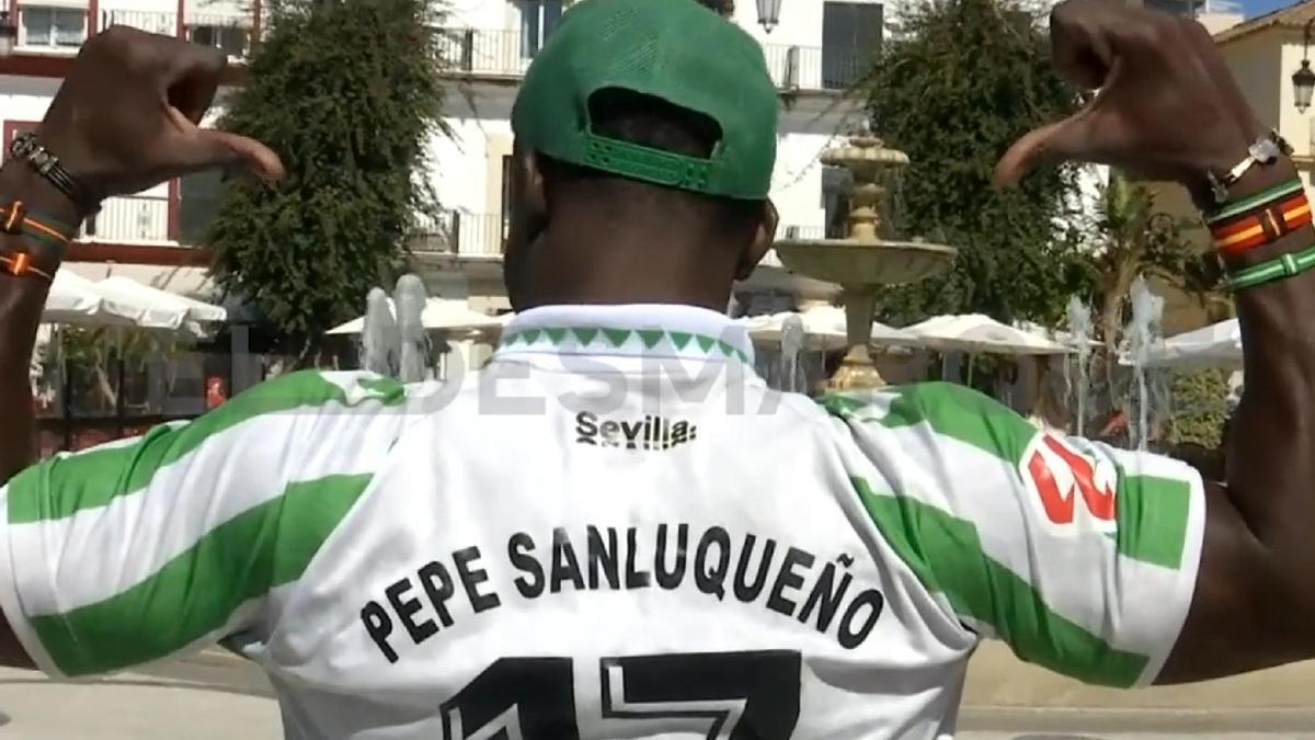 Según Pepe, los vecinos le dicen que es "más de Sanlúcar que la fuente de la plaza del Cabildo".