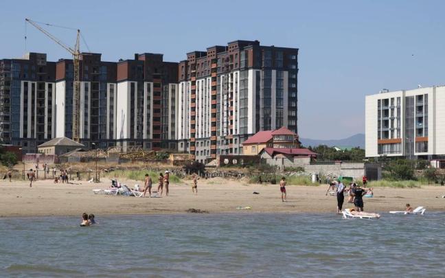 Imagen de archivo de una playa en Daguestán, Rusia.
