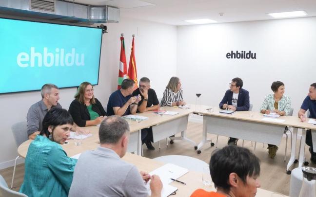 Otegi preside la primera reunión de la Mesa Política de EH Bildu en el nuevo curso político.