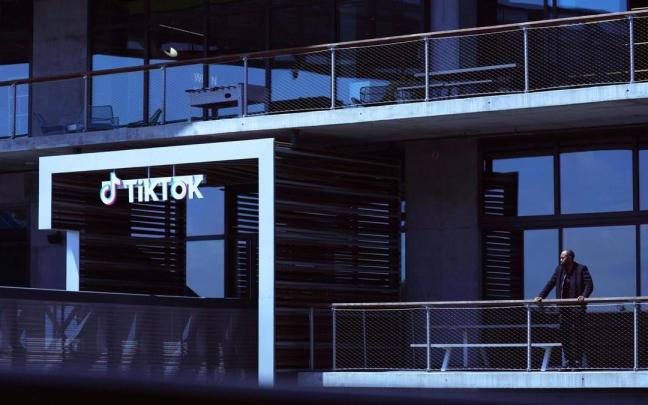 Sede de TikTok en Los Ángeles. / EFE Sede de TikTok en Los Ángeles.
