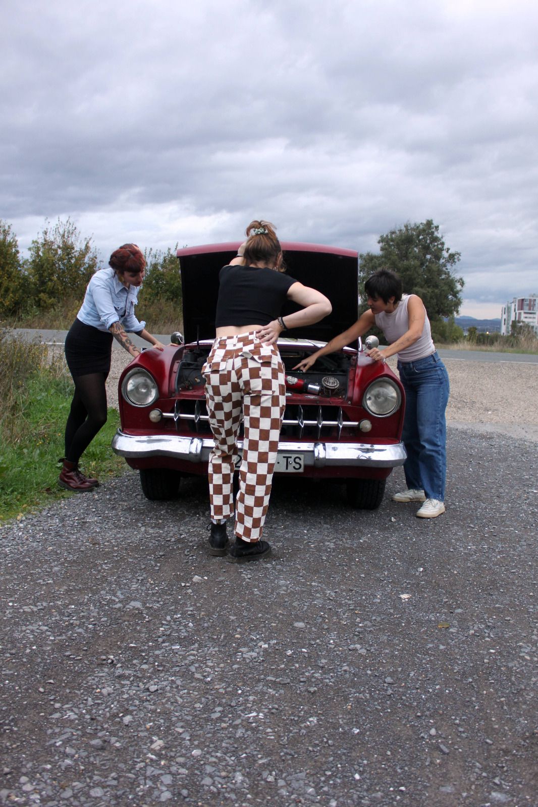 Las creadoras de Bi ta piku son tres amigas de Eibar.