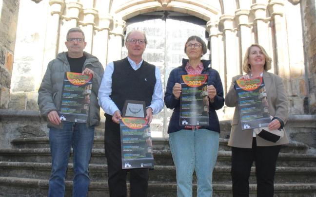 Presentación del XIII ciclo de conferencias 'Desempolvando el pasado de Mondragón'.