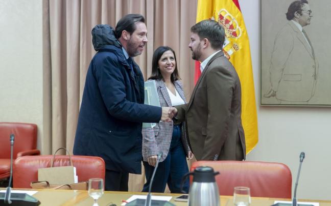 Puente, antes de su comparecencia en el Congreso de los Diputados.