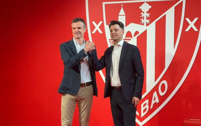 Jon Uriarte y Mikel González, esta mañana en San Mamés antes de comparecer en rueda de prensa
