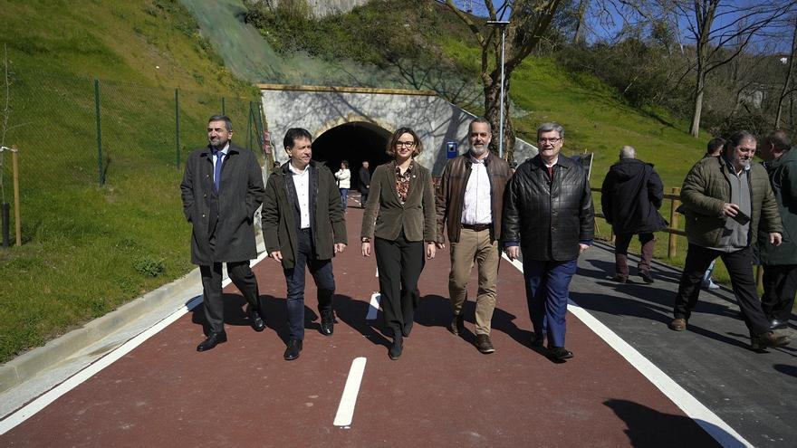 Inauguración del bidegorri entre El Kalero y el túnel del Boquete