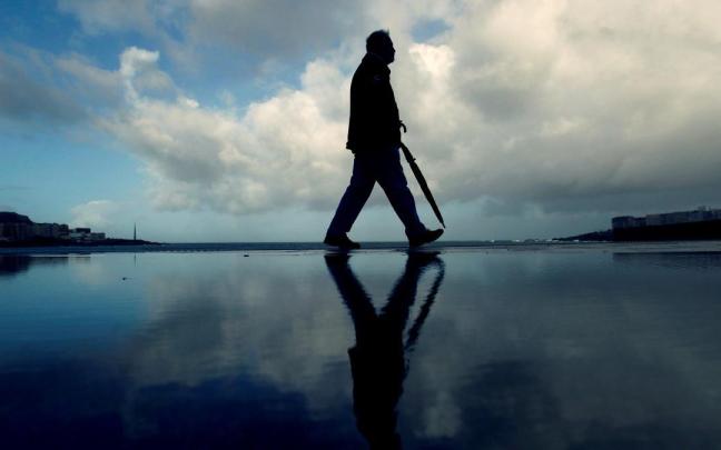 Las personas con problemas de salud mental envejecen antes y presentan un riesgo elevado de soledad no deseada.