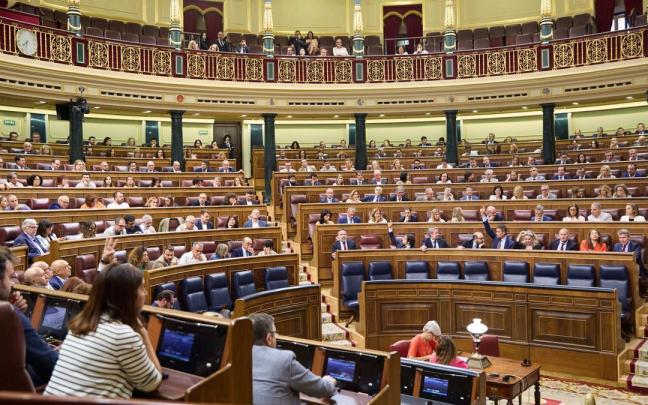 Hemiciclo durante el pleno extraordinario en el Congreso de los diputados