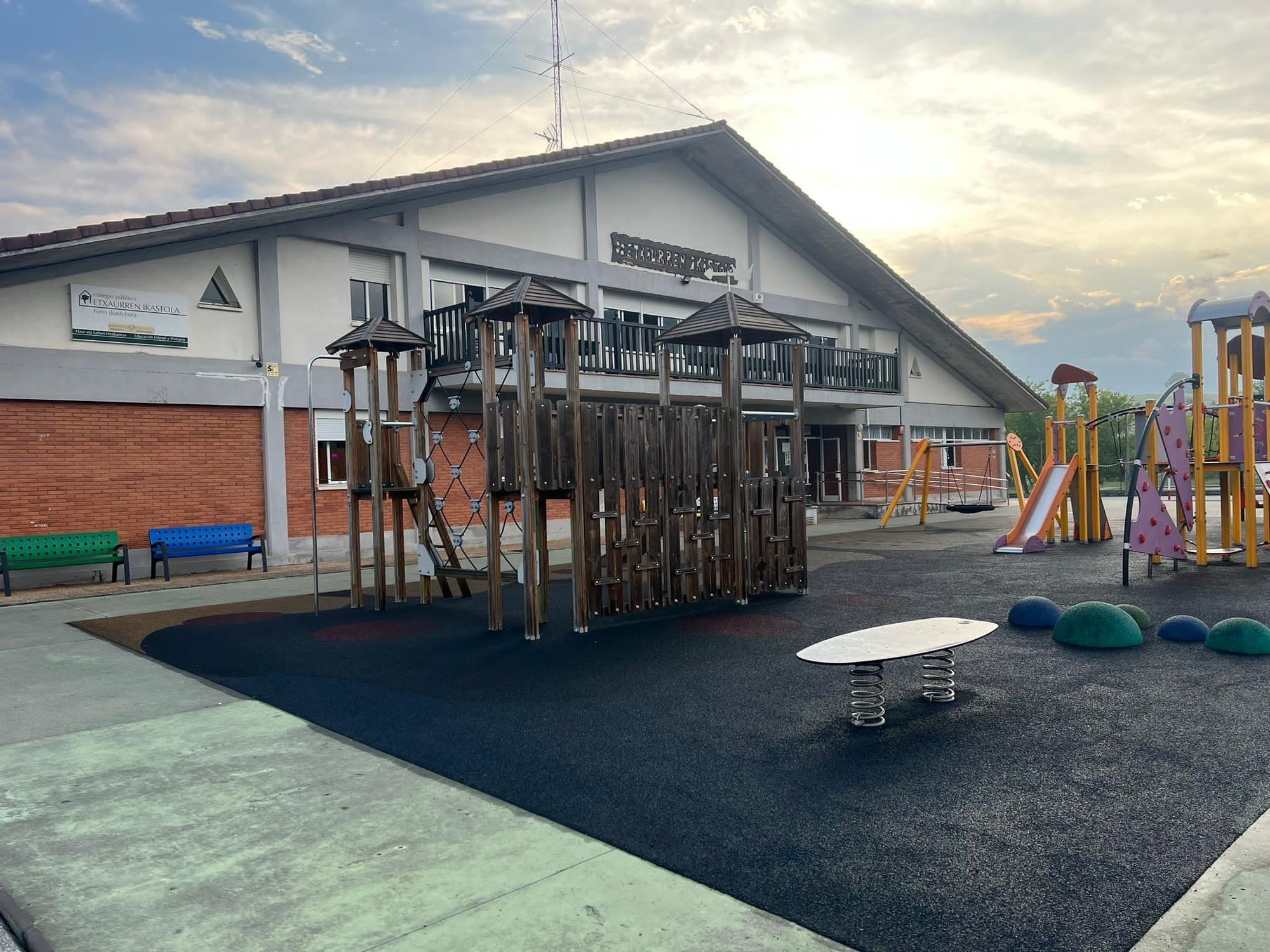 Patio ikastola Etxaurren de Ayala