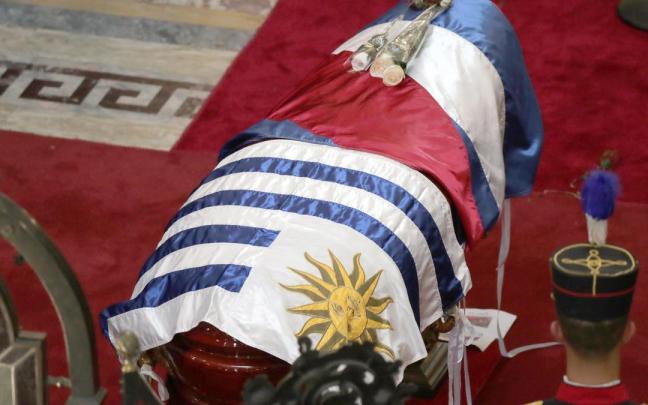 Abre la capilla ardiente del expresidente José Mujica en el Palacio Legislativo de Uruguay Abre la capilla ardiente del expresidente José Mujica en el Palacio Legislativo de Uruguay