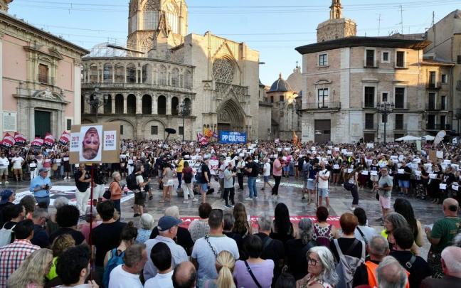 Décima protesta para pedir la dimisión de Mazón por la gestión de la dana