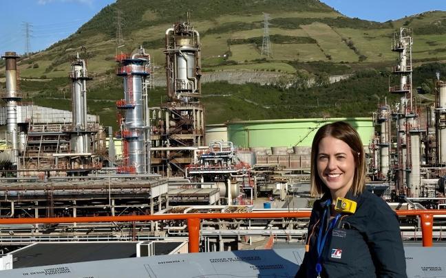 Leire Madariaga trabaja en la planta de Petronor en Muskiz (Bizkaia).