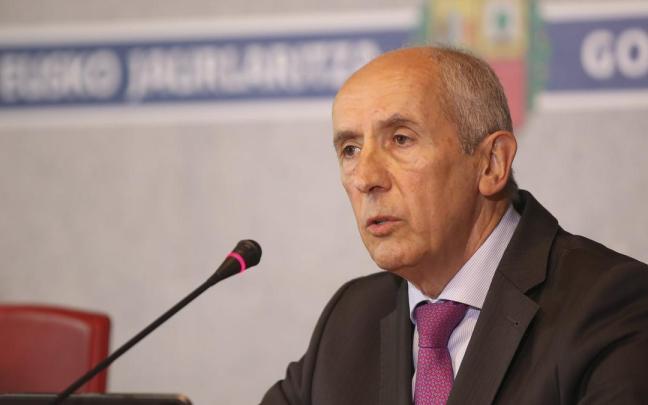 Josu Erkoreka, en la rueda de prensa posterior al Consejo de Gobierno.