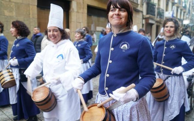 Tamborrada Sheshenarena por la Parte Vieja, el pasado mes de enero.