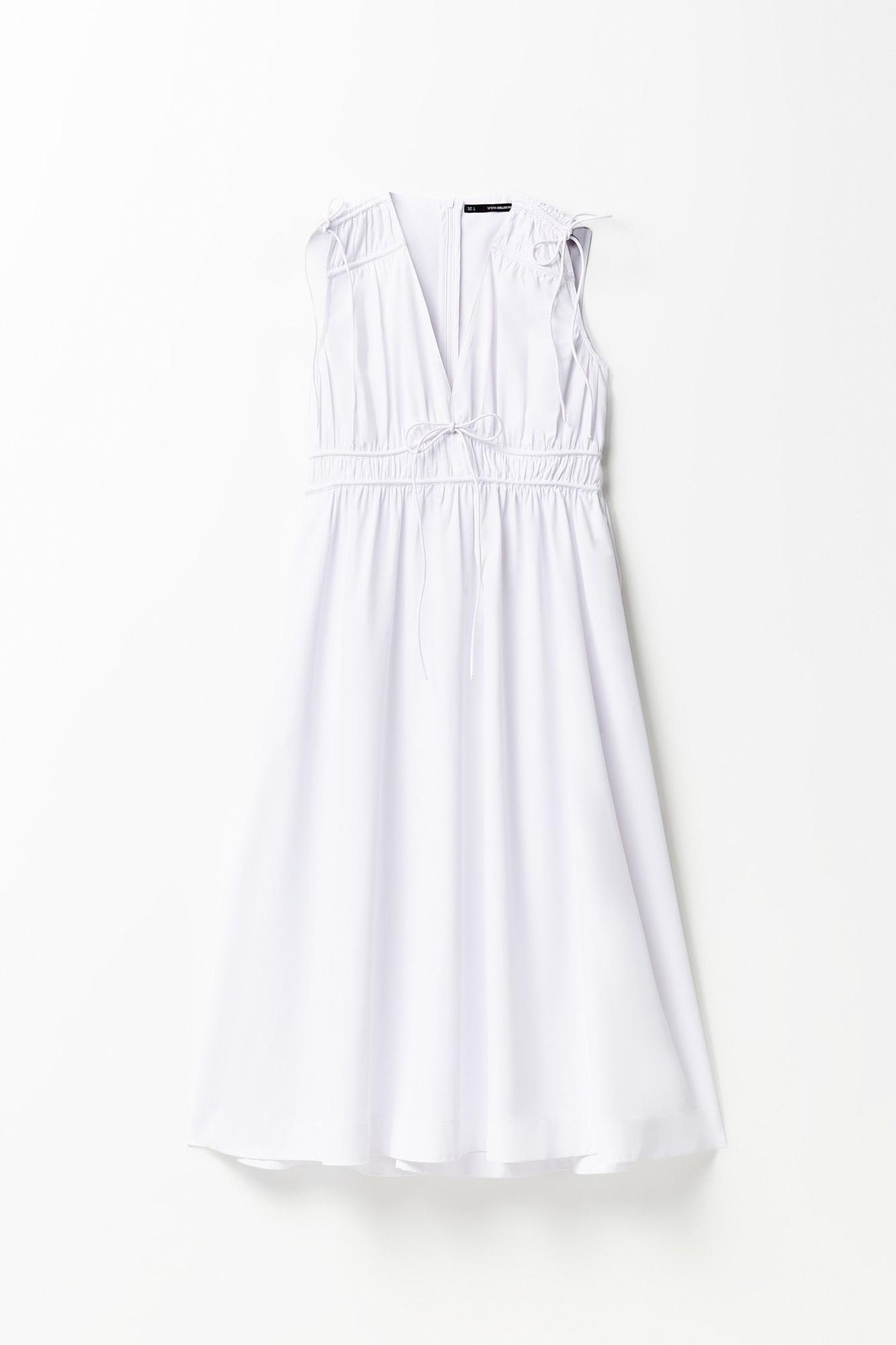Vestido blanco largo de popelín.