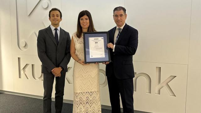 Kutxabankek Aenorren ziurtagiria lortu du zergen arloko araudia betetzeko sistemarako.