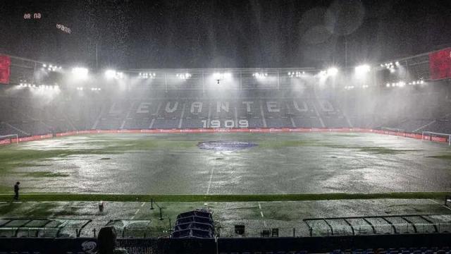 Imagen del estadio del Levante tras las lluvias