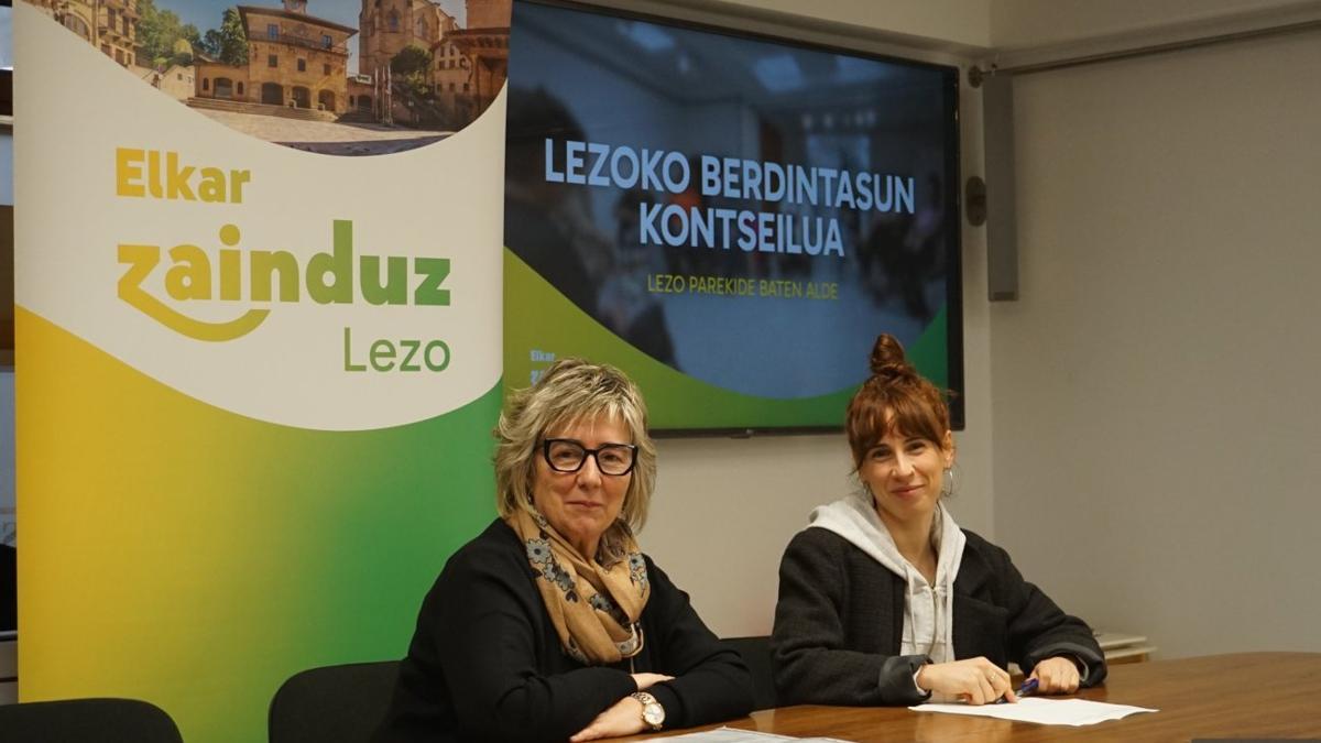 Josune Saizar y Eneritz Arruti.