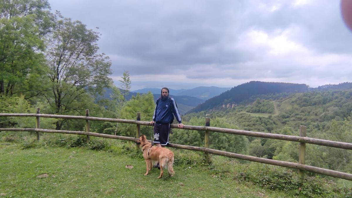 Al inicio y final de ruta en una zona con mirador