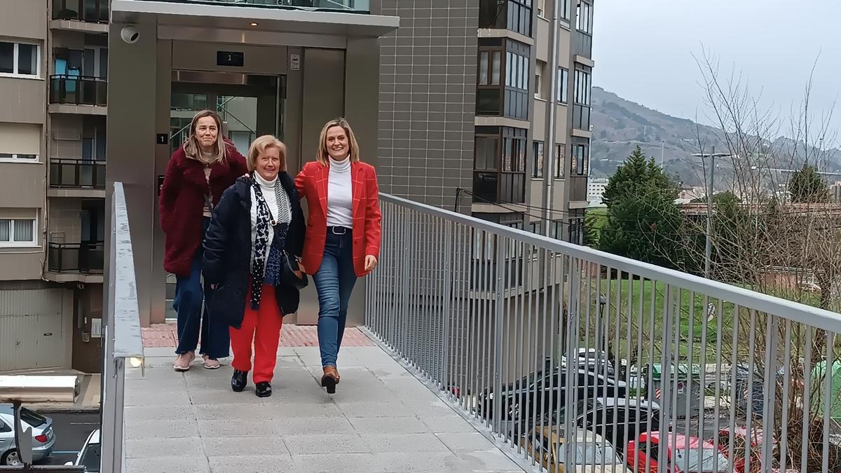 Nerea Cantero, Antonia Martín y Amaia del Campo.