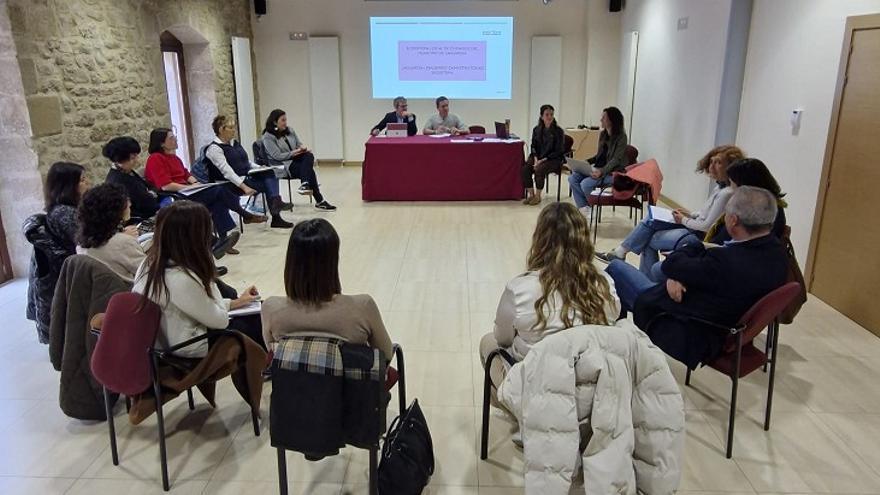 Reunión del ecosistema de cuidados en Laguardia