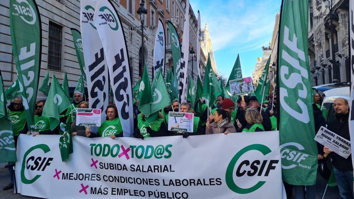 CSIF sigue teniendo sobre la mesa una huelga pese a una nueva licitación de Muface