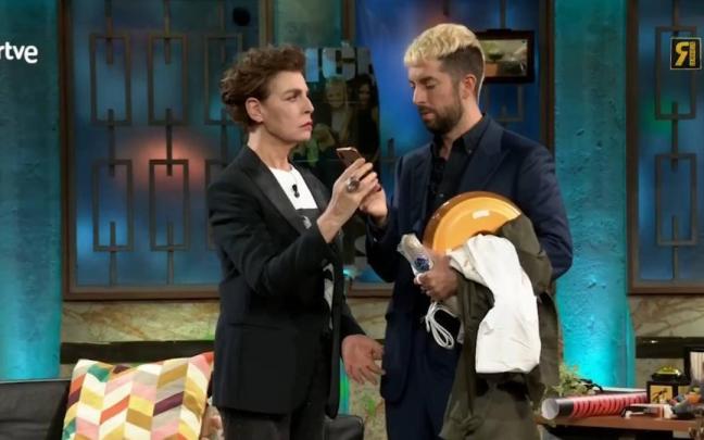 Antonia Dell'Atte arremete en 'La Revuelta' contra Alessandro Lecquio