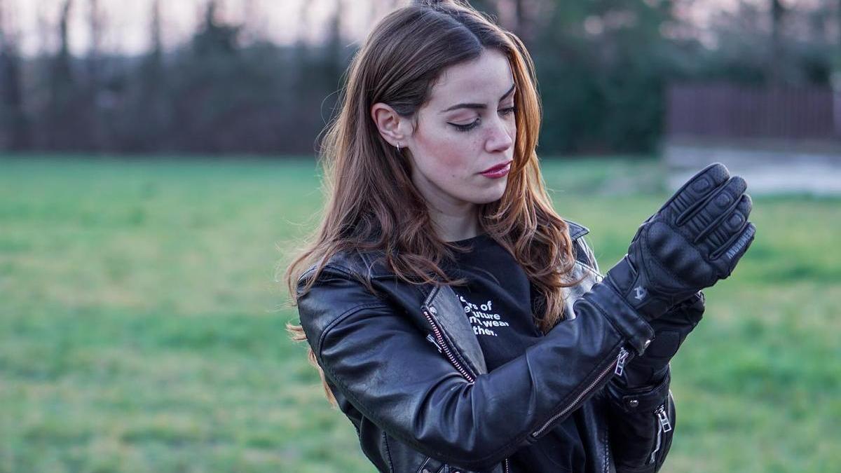 Andromeda Moto apuesta por incorporan materiales de alta resistencia como Superfabric, Kevlar y otros utilizados en el sector aeroespacial