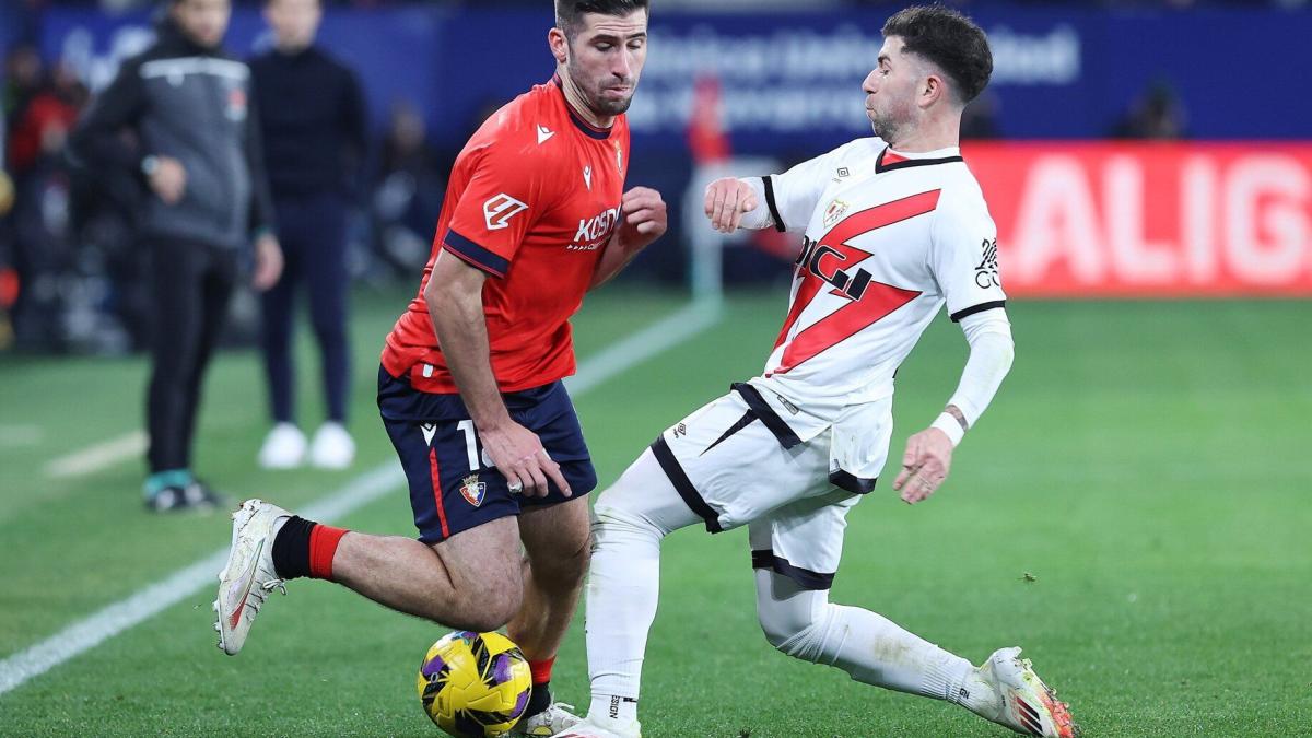 Jesús Areso en imagen durante el Osasuna-Rayo Vallecas. Foto: OSKAR MONTERO