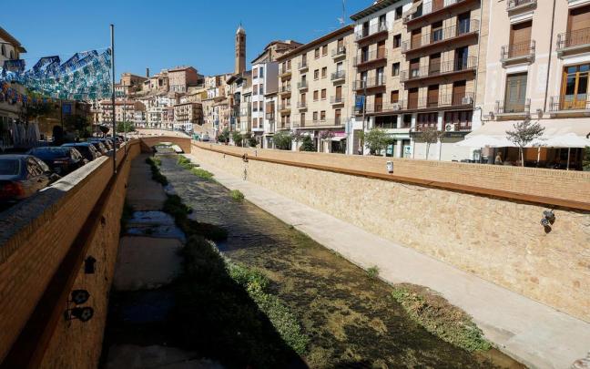 Vista del río Queiles a su paso por la localidad de Tarazona. Vista del río Queiles a su paso por la localidad de Tarazona.