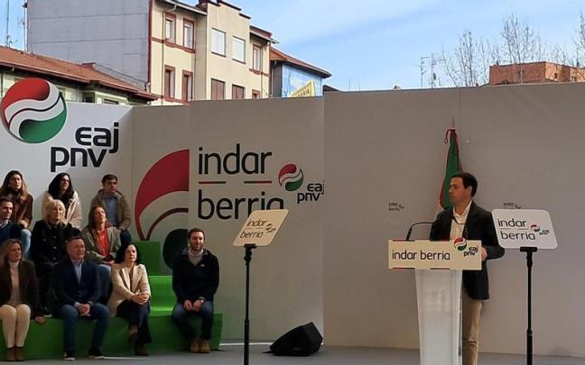 Pradales, en la presentación de la candidatura jeltzale por Bizkaia.