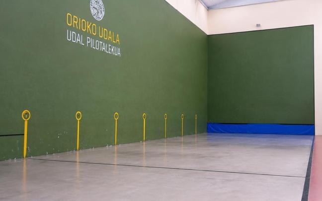 Frontón viejo de Orio.