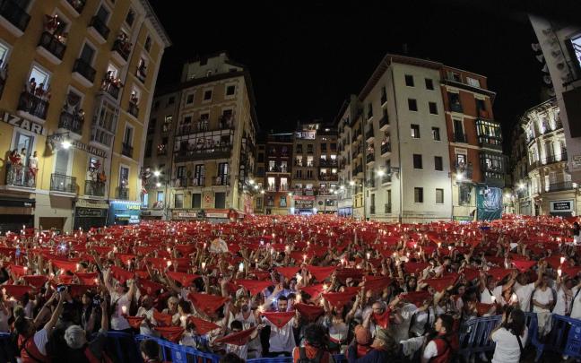 La Plaza Consistorial durante el Pobre de Mí. Foto: Iban Aguinaga La Plaza Consistorial durante el Pobre de Mí. Foto: Iban Aguinaga