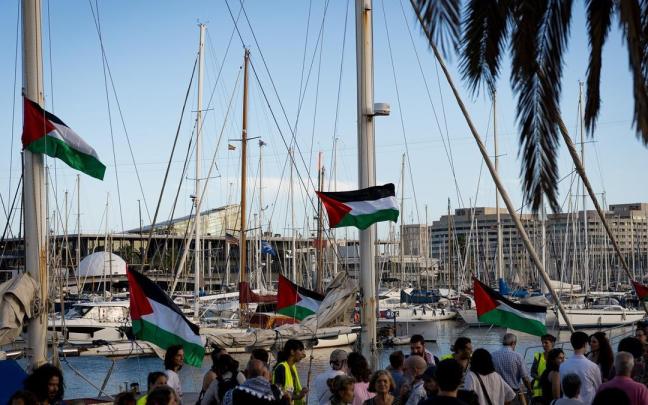 Cuatro barcos de la Global Sumud Flotilla parten hacia Gaza