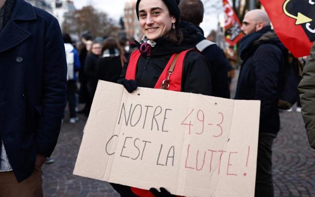 Protestas en Francia tras la aprobación de la polémica reforma de las pensiones