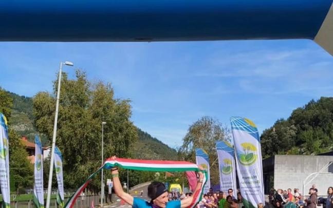 Oihana Kortazar cruza la meta en Txara Trail 2024