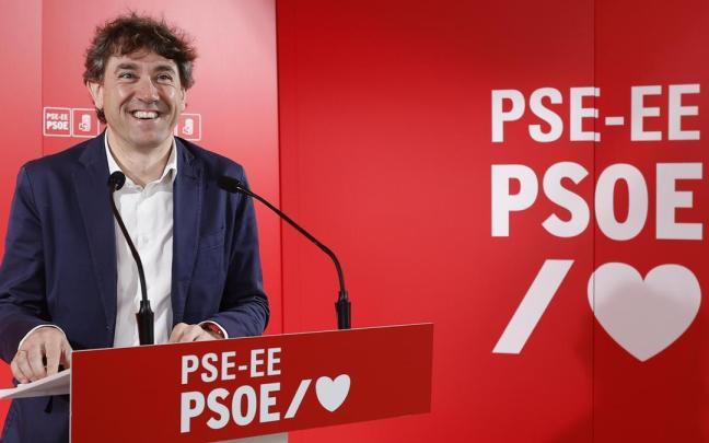 El secretario general del PSE, Eneko Andueza, este martes