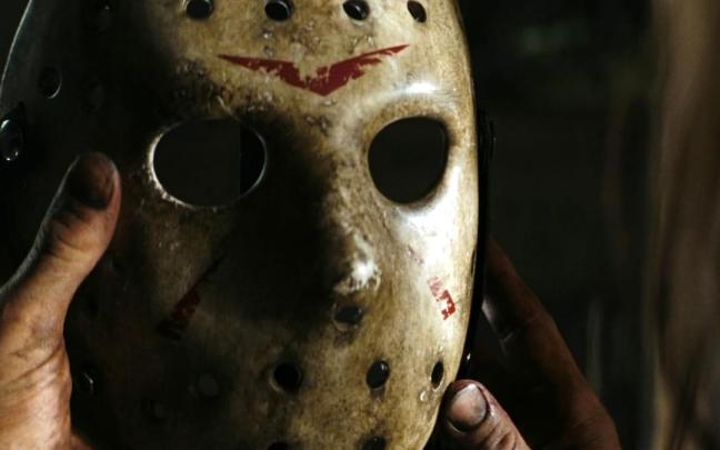 Miller es conocido por haber escrito el guion original de la película de 1980 'Viernes 13'.