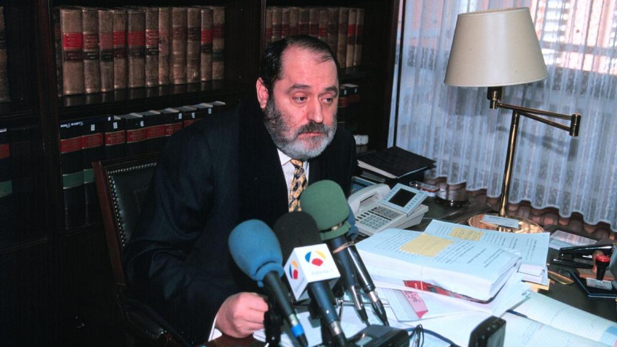 Emilio Rodriguez Menendez.