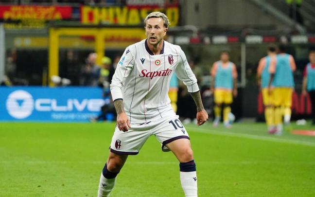 Federico Bernardeschi, con la camiseta del Bolonia, donde busca recuperar su mejor nivel.