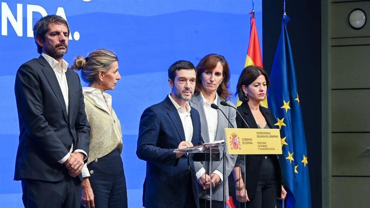 Los ministros de Sumar, en la rueda de prensa tras el Consejo de Ministros del pasado martes.