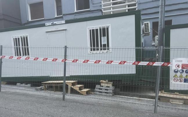 La colocación de las casetas de obra genera inseguridad y preocupación en Aperribai