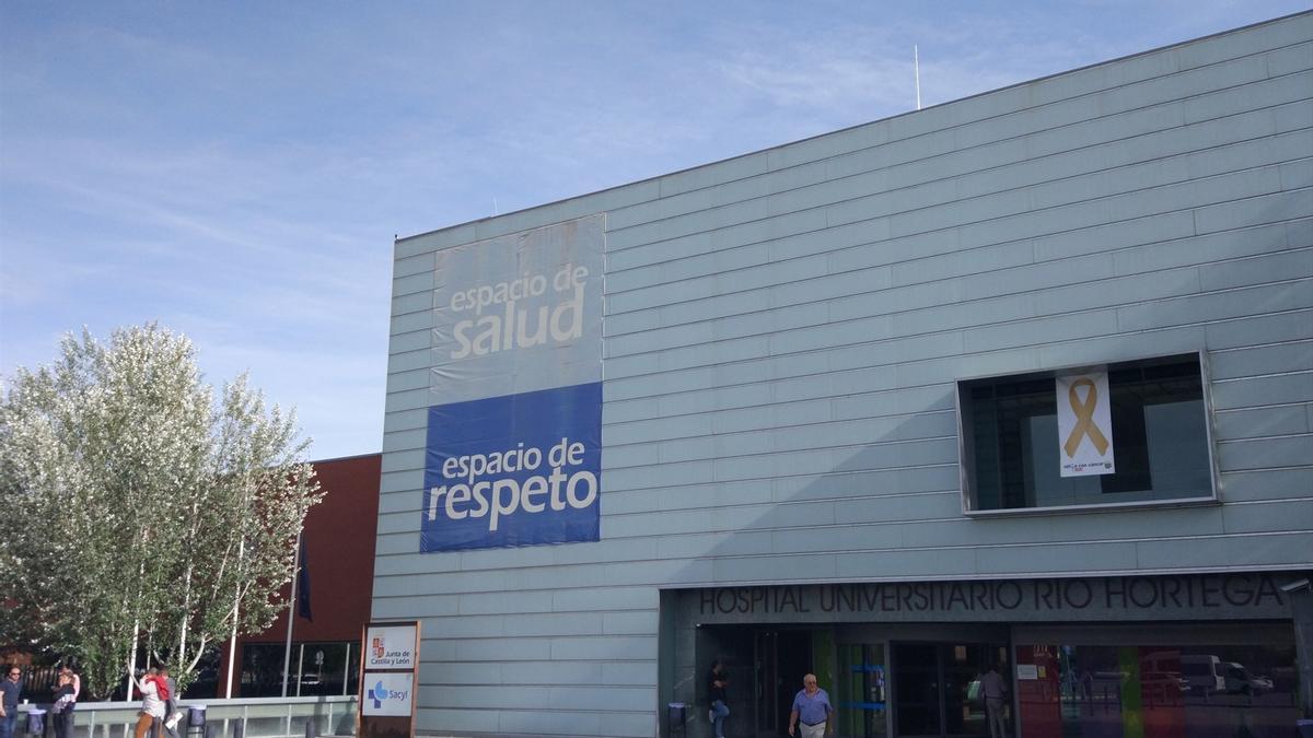 La niña se encuentra ingresada en el Hospital Universitario Río Hortega de Valladolid.